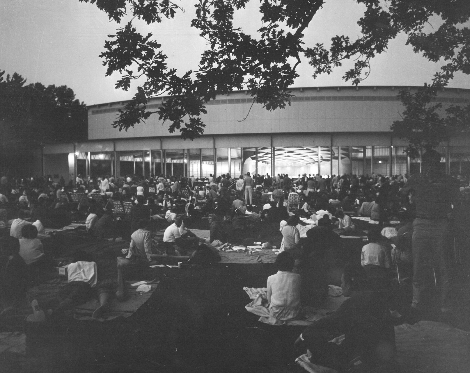 Performance at dusk